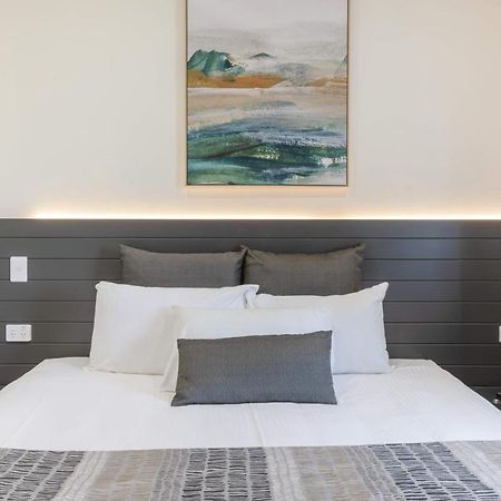 בריסביין Coopers Colonial Motel מראה חיצוני תמונה