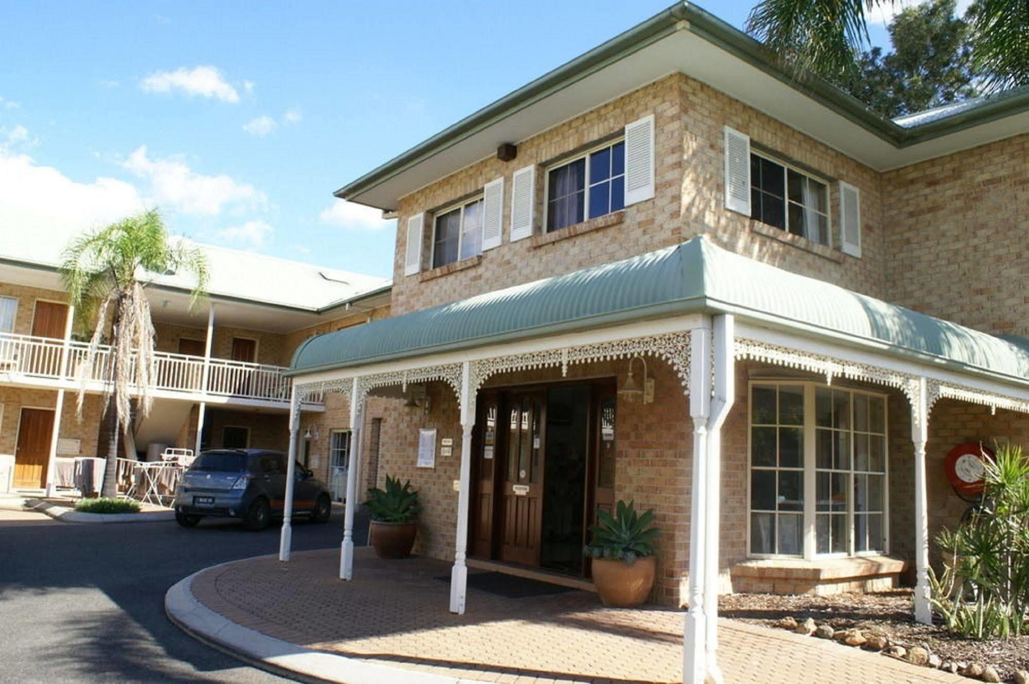 בריסביין Coopers Colonial Motel מראה חיצוני תמונה
