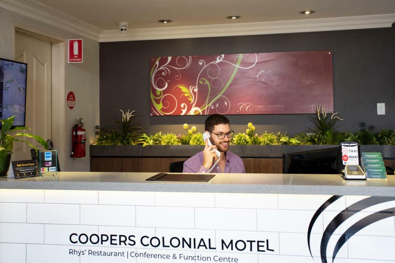 בריסביין Coopers Colonial Motel מראה חיצוני תמונה